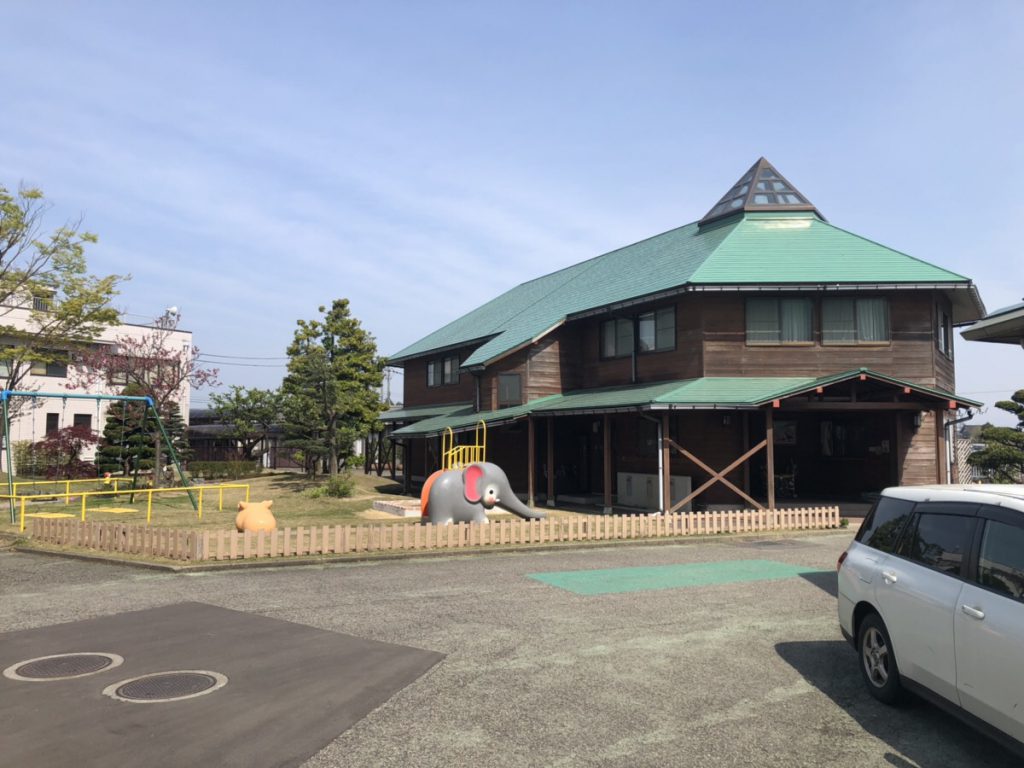 富山県 病院内保育園「木の子ハウス」